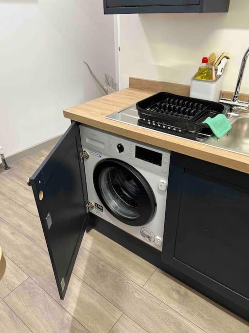 2 Bed Ground Floor Apartment, Sleeps 4 With Free Parking Harrogate Zewnętrze zdjęcie